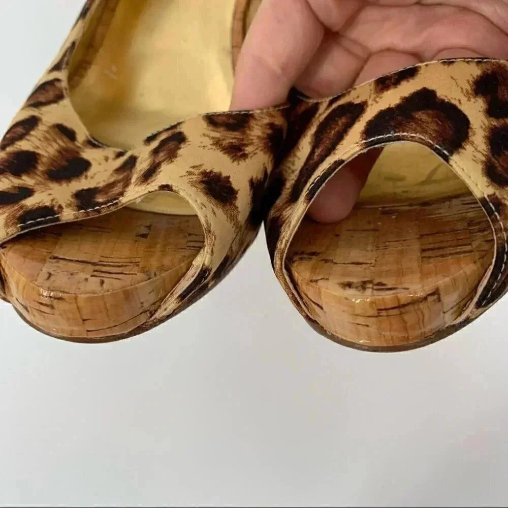 Guess womens heels size 10 brown cheetah print faux cork platform slingbacks